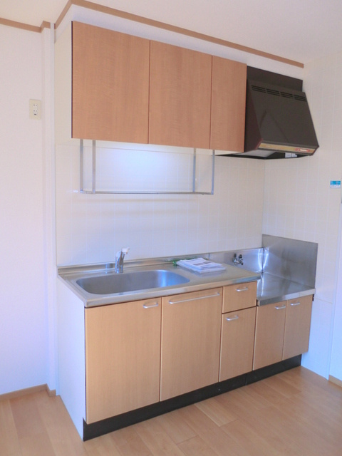 メゾンドコワンのキッチン|★収納数も多いキッチン、コンロ設置可★