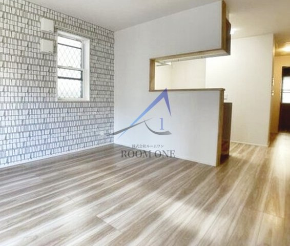 ヴィラ上池袋ウエストの居間・リビング|洋室のお部屋です。