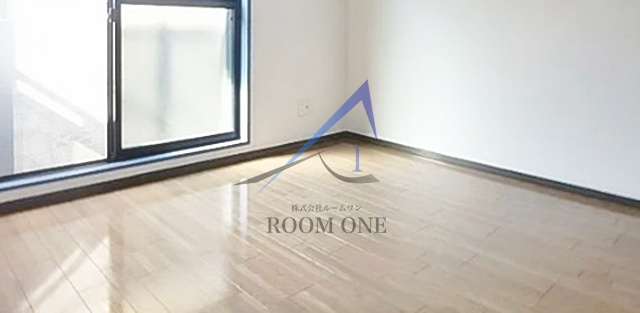 ＤＡＮＳＥＵＲ（ダンシ－ル）三佐香