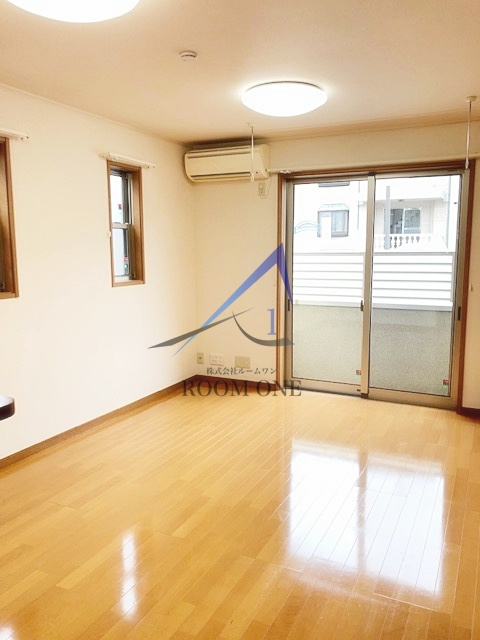 グリーンフォレストⅡの居間・リビング|洋室のお部屋です。