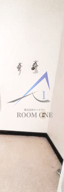 ハイライフ横浜の設備|洗濯機置き場です。