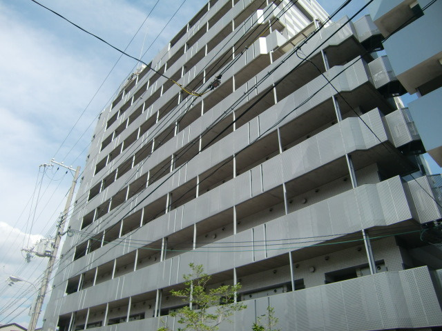 リアライズ六甲Ⅰ(旧ジュネス六甲1)の外観