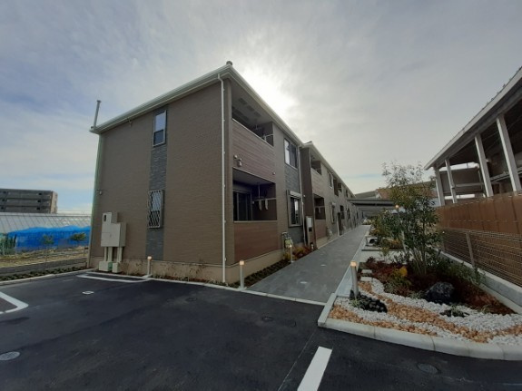 ハイツ若草のエントランス