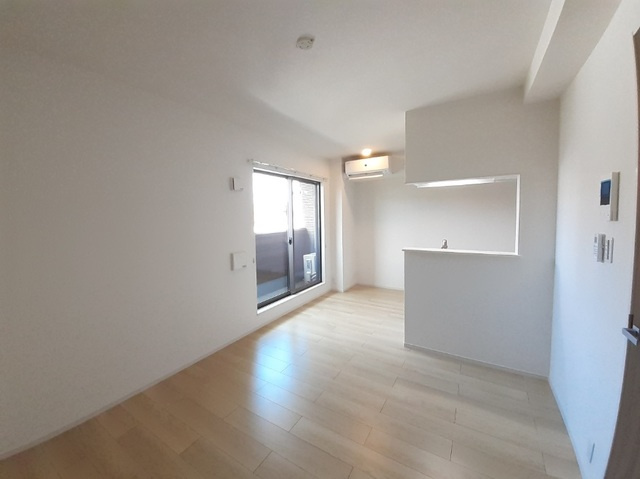 ハイツ若草の居間・リビング