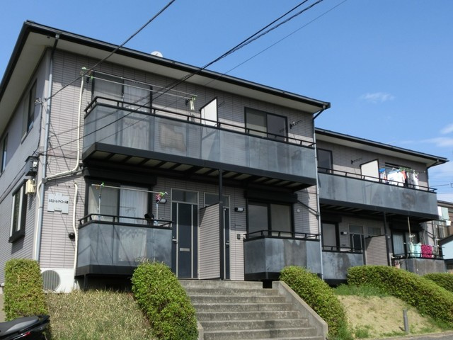 ルミエール・アイユーＡ棟