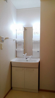 【洗面所】 | サンリットガーデンハウスN | ☆神戸市垂水区　サンリットガーデンハウスN☆