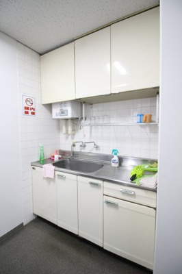 【その他共用部分】 | フラワーロード青山ビル | 給湯室