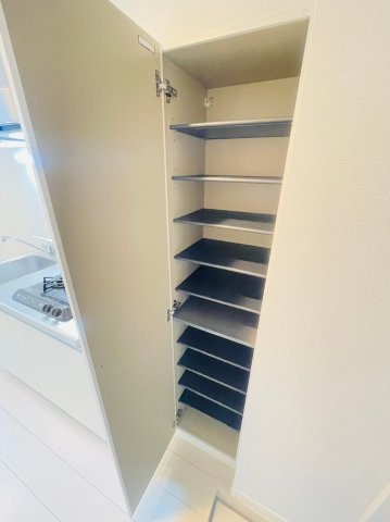 ヴィオラ扇町WESTの収納