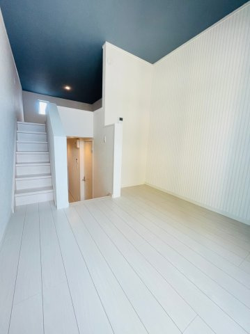 ヴィオラ扇町WESTの居間・リビング