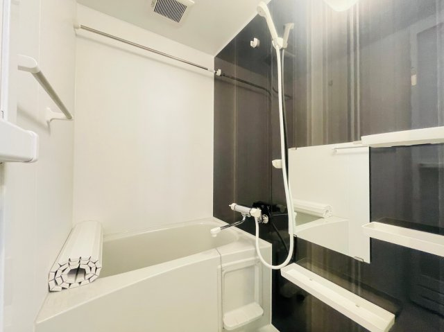 ヴィオラ扇町WESTの浴室