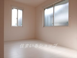 広島市安佐北区可部３丁目のアパートの寝室