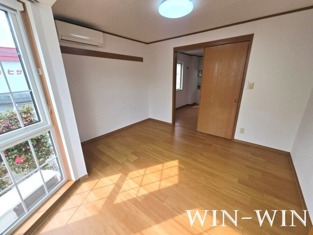 キャッスル北沢の寝室