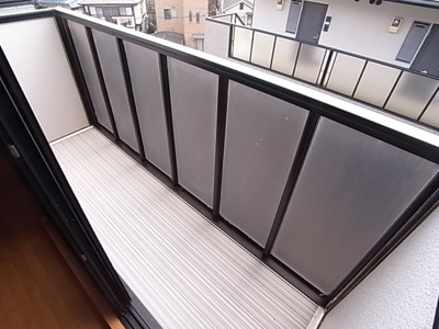 【バルコニー】 | パナハイツ三山Ｂ | バルコニーからの眺めを楽しみながら食事をしませんか