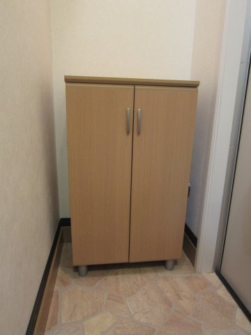 １LDK　コスタ・デル・ソル：天久保３丁目　筑波大学大学会館２００ｍの収納|玄関のシューズボックス