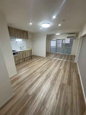 阿佐ヶ谷陵雲閣マンションの居間・リビング