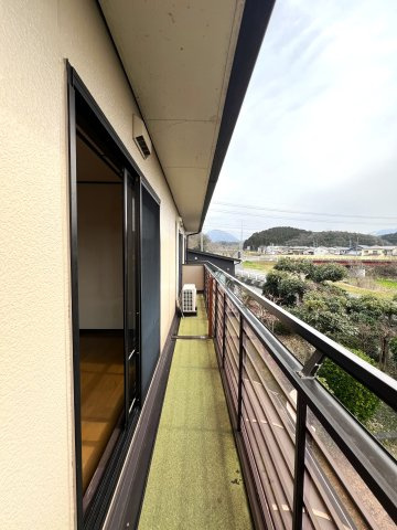 米子市尾高　中古戸建のバルコニー