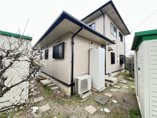 米子市尾高　中古戸建の外観|西側　外観