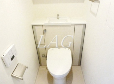 【トイレ】 | プレジリア東日本橋 | トイレです。