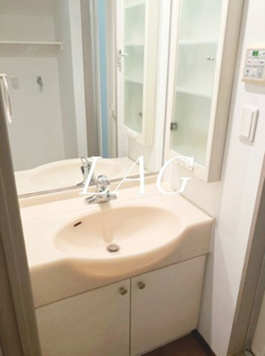 【洗面所】 | アートコート田園調布ＪＰ | 独立洗面台です。