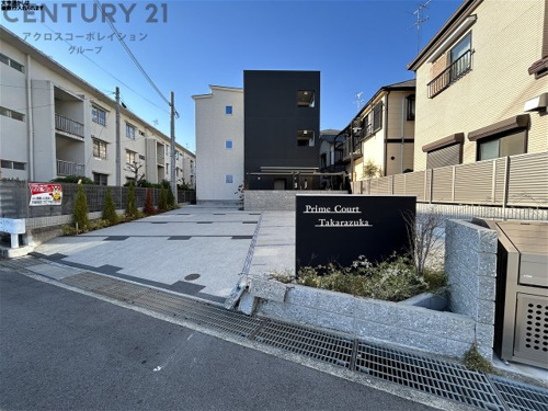 オートロック付きで外部からの出入りがなく安心です