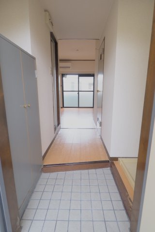 ラポール祇園の玄関