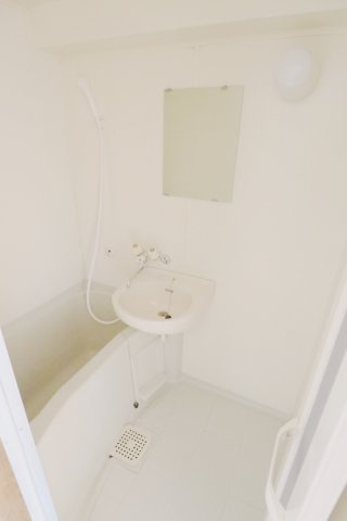 ラポール祇園の浴室