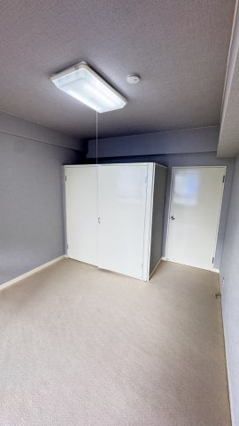 こちらのお部屋も陽が入ります！