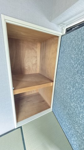 収納付きです！