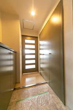 【玄関】 | ロナ王子