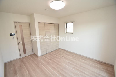 【洋室】 | KTIレジデンス若江岩田