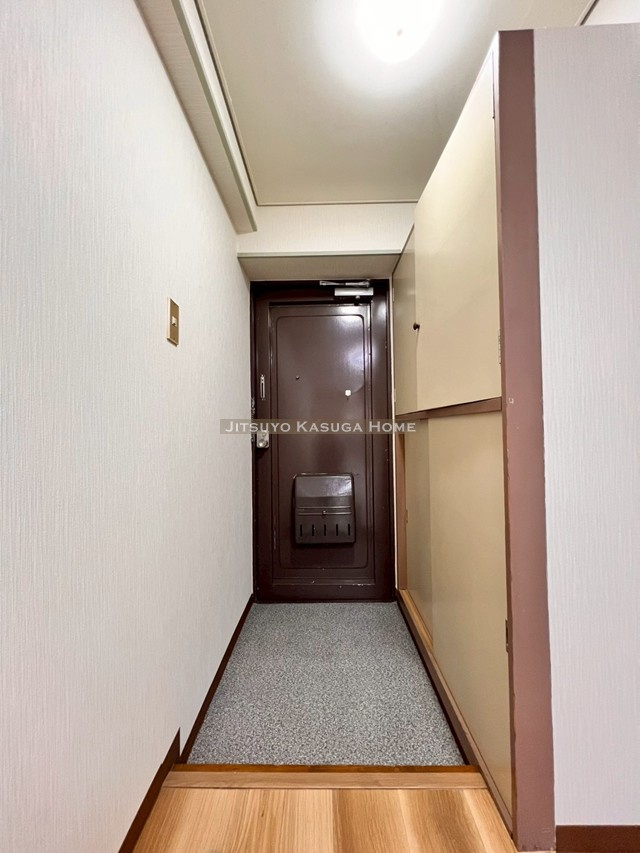 【玄関】