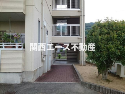 【エントランス】 | セゾン八尾東