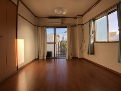 【居間・リビング】 | 小豆沢公園コーポ