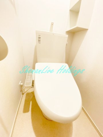 グランソレイユ　ウエストのトイレ|ウォシュレット付きトイレ