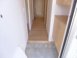 広島市安佐北区可部南１丁目のアパートの玄関