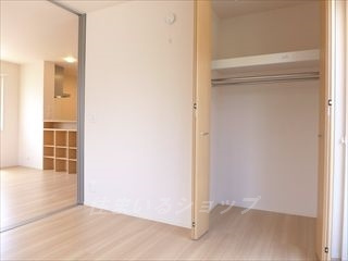 広島市安佐北区可部南１丁目のアパートの収納|クローゼット