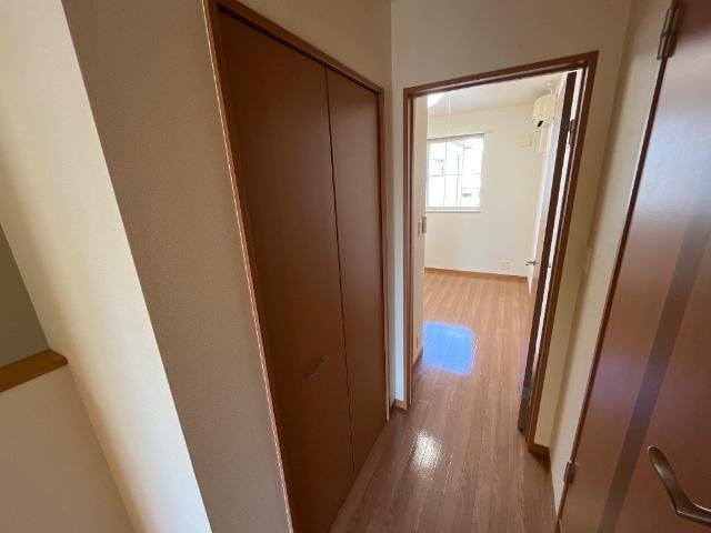 【内装】 | トラッドハウス愛宕 | 廊下収納