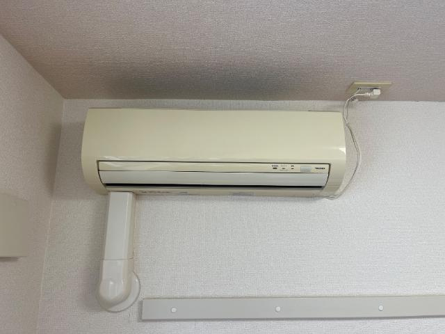 【設備】 | トラッドハウス愛宕 | 洋室エアコン