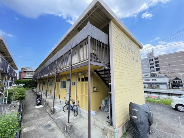 サンハイツ富雄Ａ