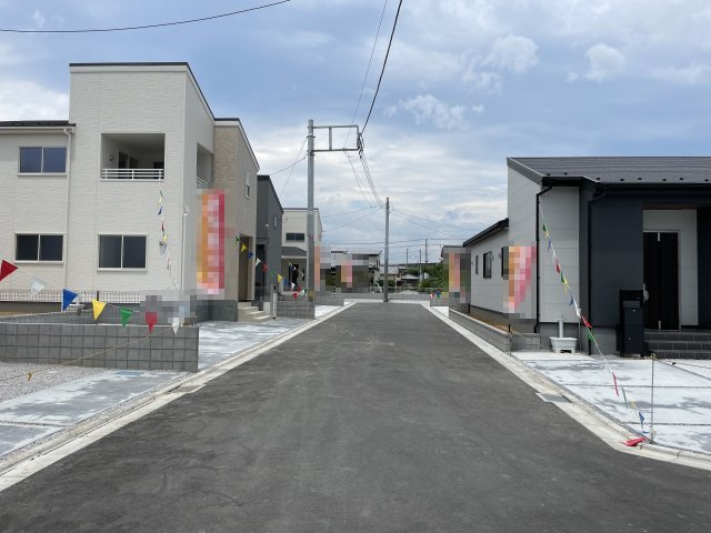 【前面道路含む現地写真】 | 上里町七本木第6  LiveleGarden.s　新築戸建　全8棟　5号棟