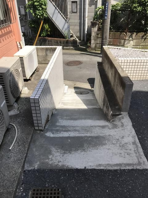横浜市港南区港南５丁目のアパートのその他共用部分