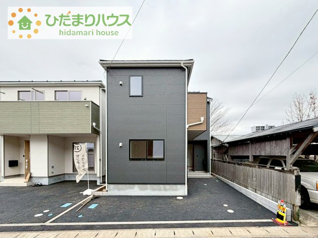 【駐車場】 | 取手市新町第13　新築戸建　2号棟 | マイホームなら駐車場代がかかりません！しかも、自宅の駐車場で洗車ができます！今までコイン洗車に行っていた手間も省けて、節約にもつながります(^^♪