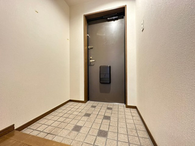 【玄関】 | トレ・ビバース上山手公園Ⅰ