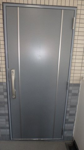 ヴェルト湯島の玄関