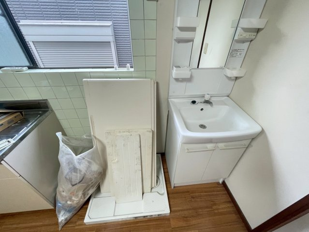 ハイム清芳　宅配BOX　角部屋　陽当たり良好　独立洗面台の洗面所