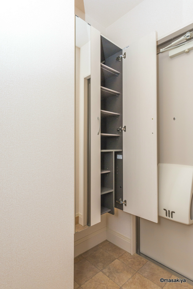 プリエの玄関|下駄箱