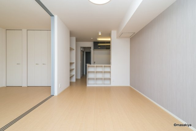 プリエの居間・リビング