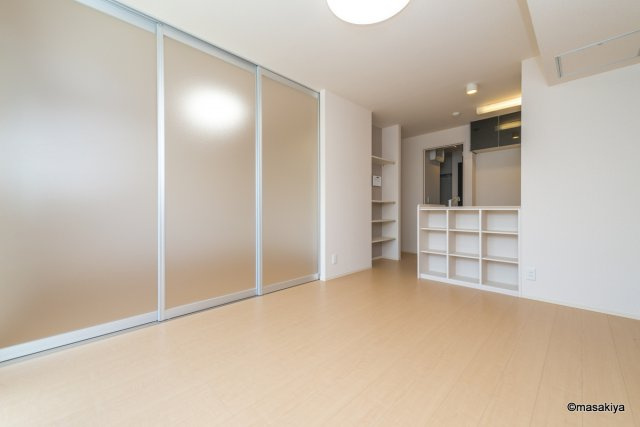 プリエの居間・リビング