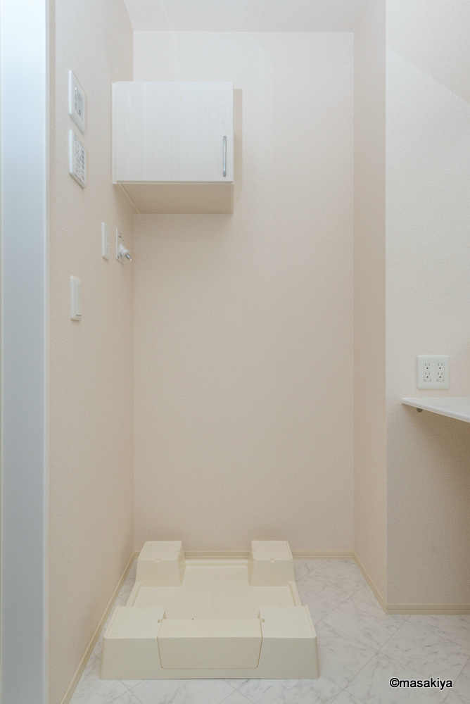 プリエの洗面所|室内洗濯機置き場