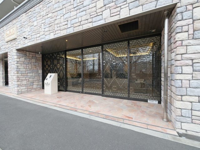 大阪市港区波除５丁目の賃貸マンションのエントランス